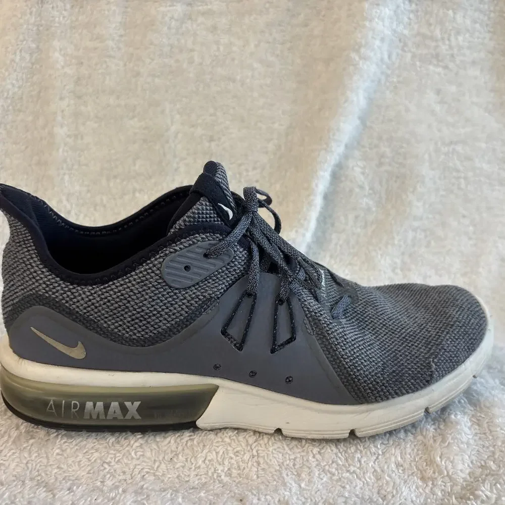 Nike Air Max Running Shoes Sneakers Navy Men’s Size 12 Preowned No Size‎ Tag